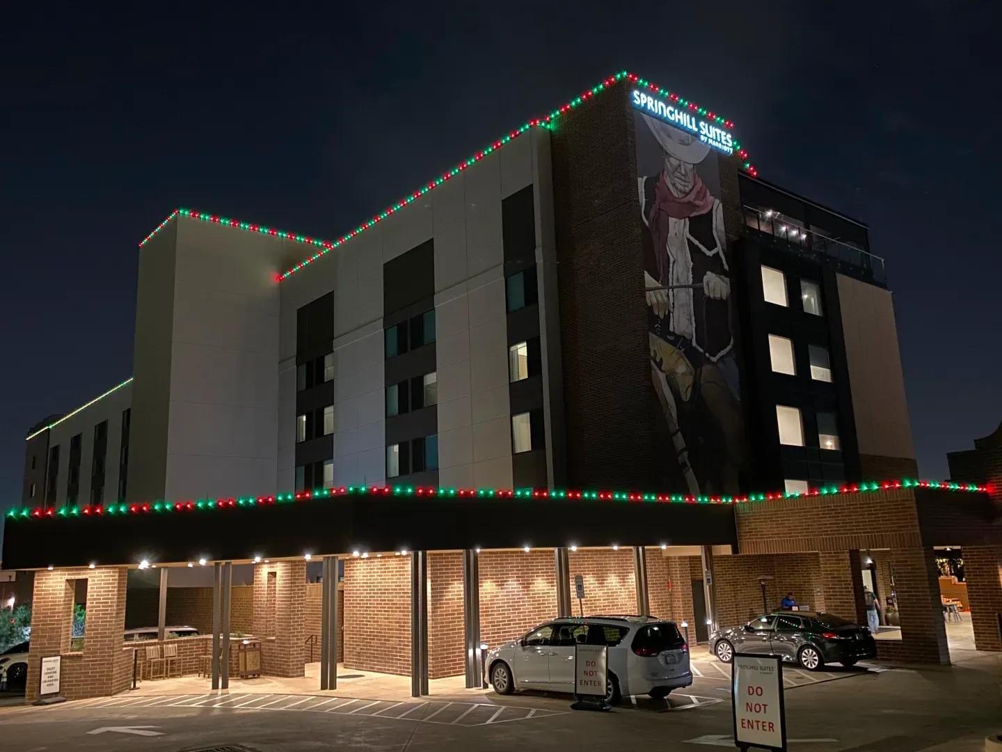 commercial christmas lighting marriott