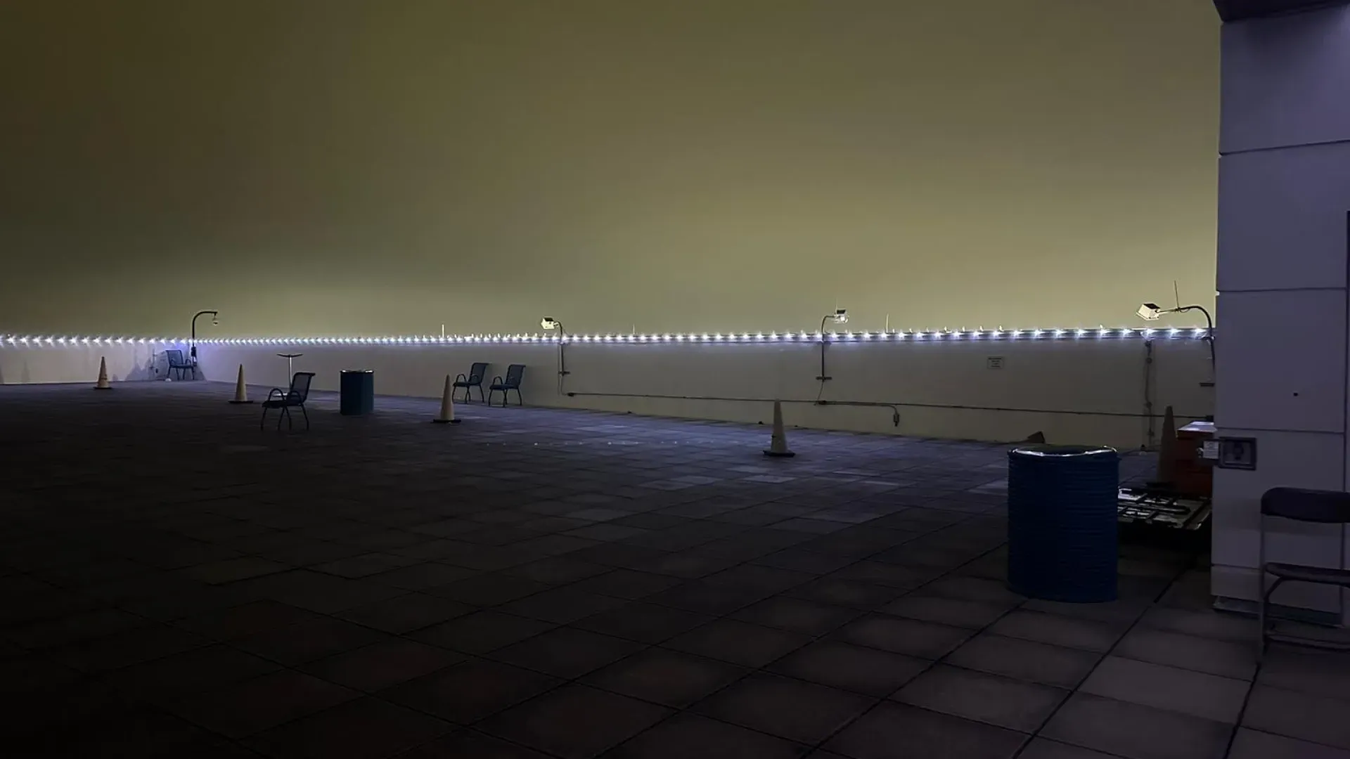 commercial outdoor lighting